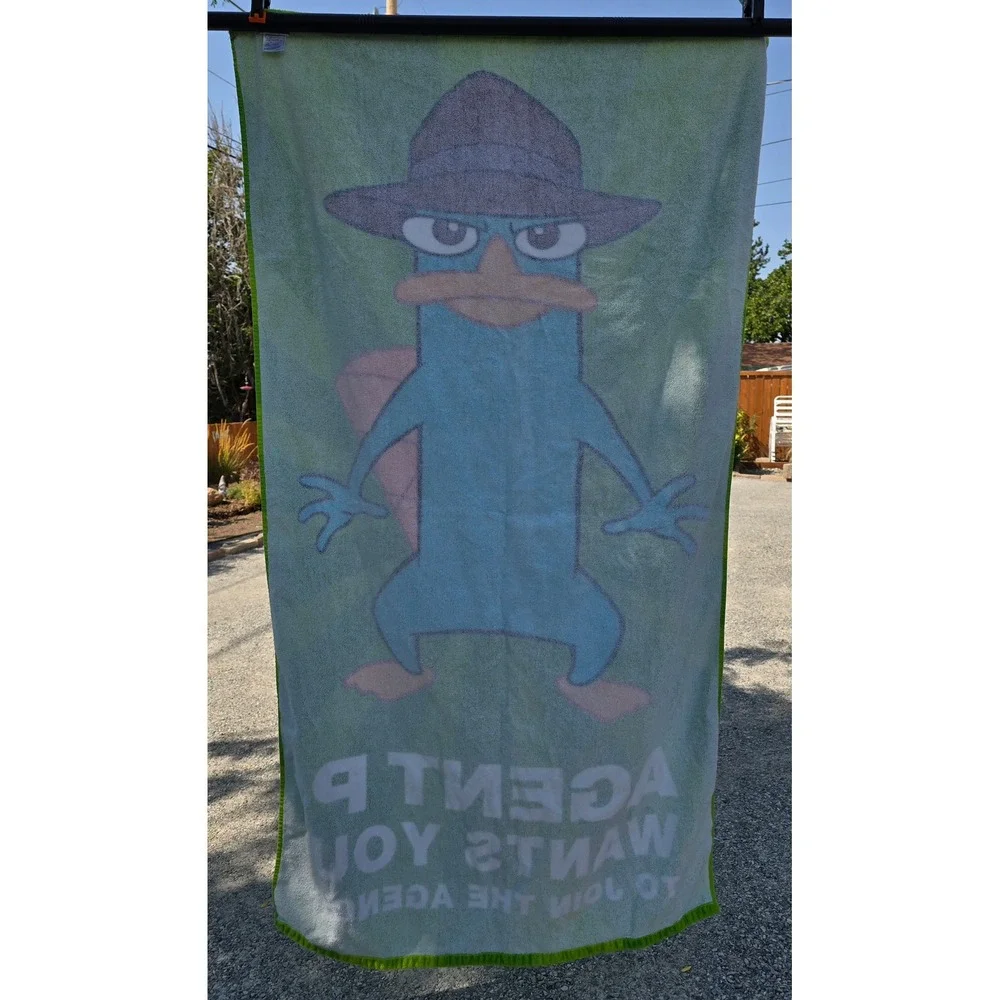 Disney‎ Parks Beach Towel 